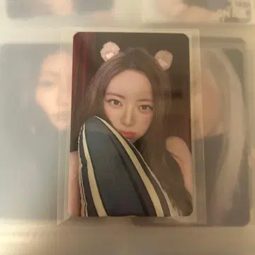 itzy 유나 gold makestar