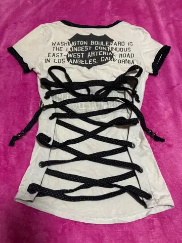 d.i.a. 레이스업 T셔츠