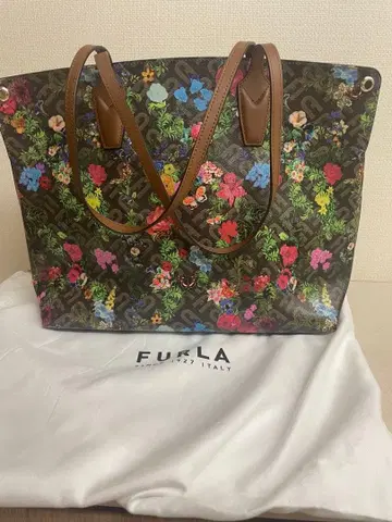 FURLA 꽃무늬 토트백