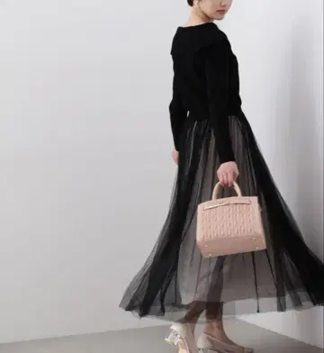 미사용 새상품! PROPORTION BODY DRESSING 니트 원피스