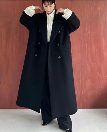CLANE PEAKED LAPEL OVER LONG COAT