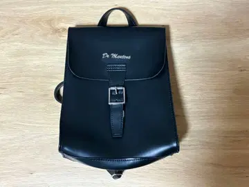 닥터마틴 백팩 블랙