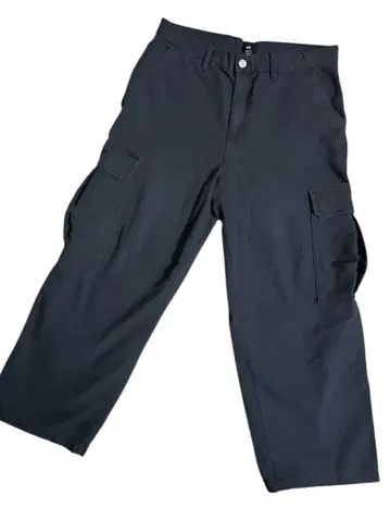 H&M 배기 핏 블랙 카고 팬츠 EUR34