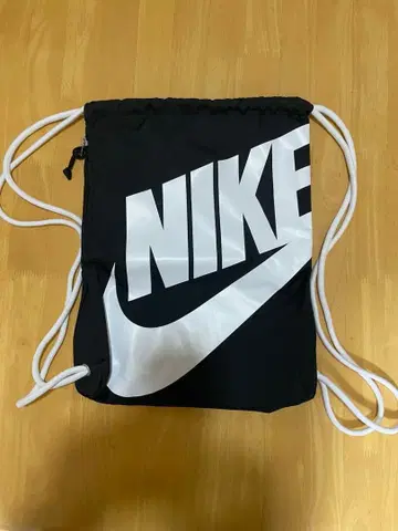 #나이키 냅색 미사용 새상품