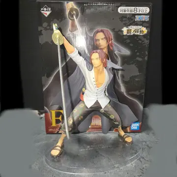 제일복권 샹크스 피규어