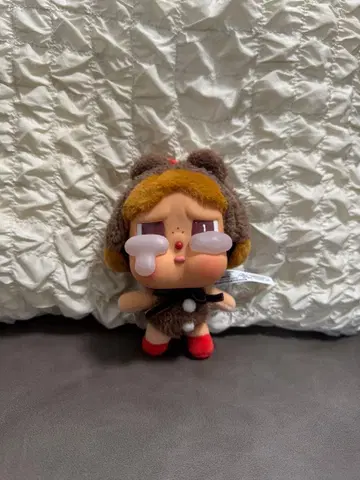 POPMART Crybaby CryingAgain 곰 봉제 인형