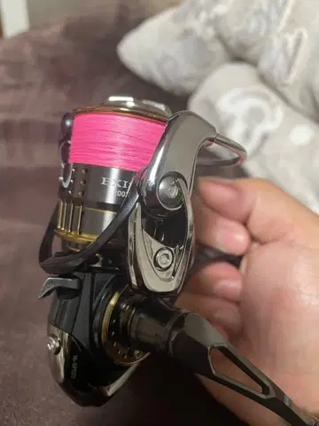 15 이그지스트 2003 H