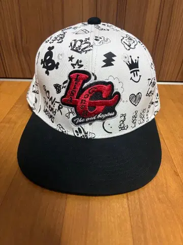 LiSA x GoneR 콜라보 캡