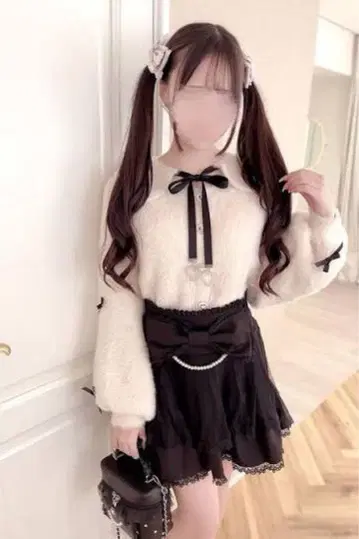 Mars 모에냐 콜라보 니트