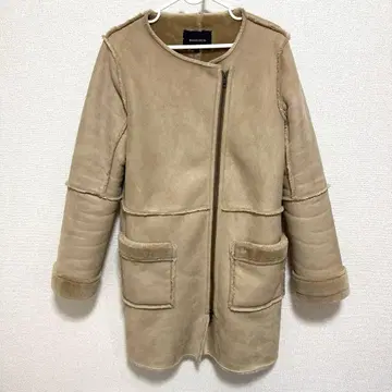 로즈버드 페이크 무스탕 롱 코트 더블 지퍼 베이지