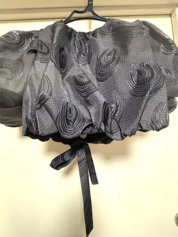 GHOSPELL 퍼프 슬리브 블라우스