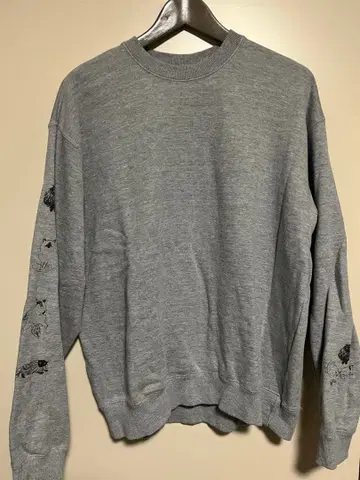 카네코아야노 YUKI FUJISAWA urarakacat 맨투맨