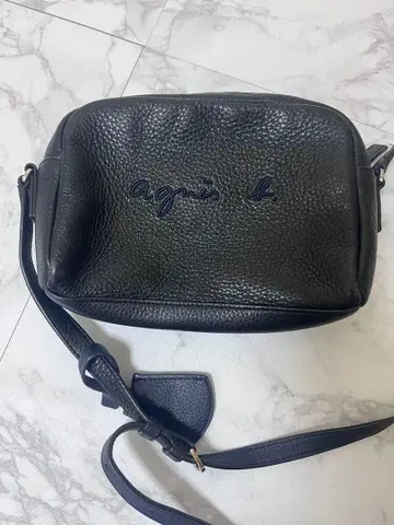 agnis b. 블랙 숄더백