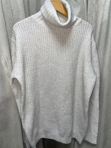 유나이티드 애로우즈 울 터틀넥 스웨터 M