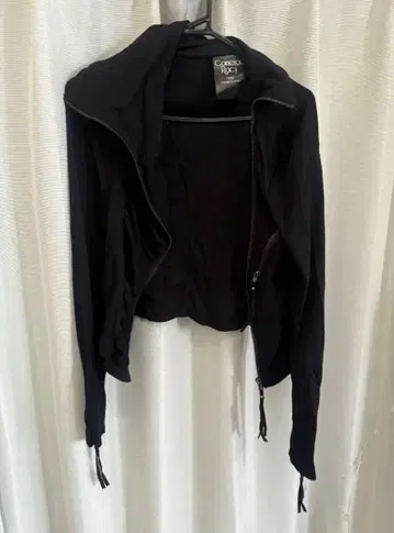 Cameron Racy 후드 부착 블랙 가디건