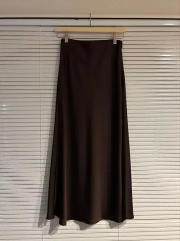 SLOBE IENA 새틴 내로우 스커트