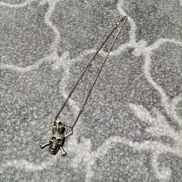 스컬 크로스본 목걸이 실버