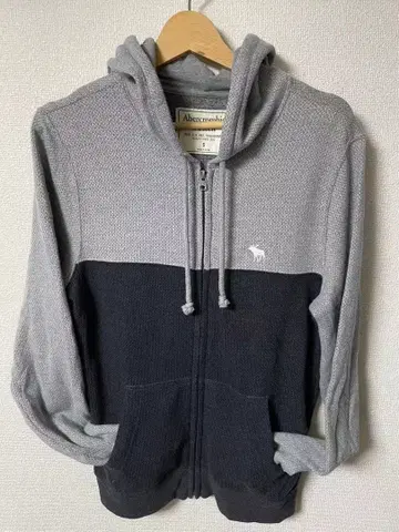 Abercrombie & Fitch 후드티