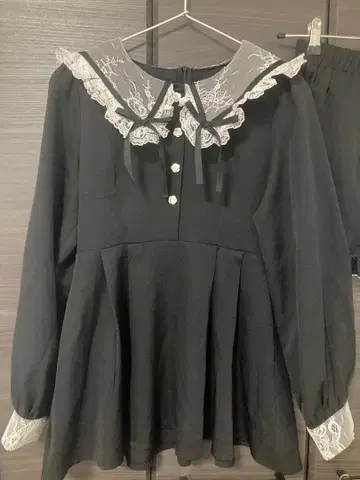 ROJITA 셋업 블랙