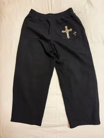 유니클로C 스웨트 팬츠 블랙 크로스 리메이크