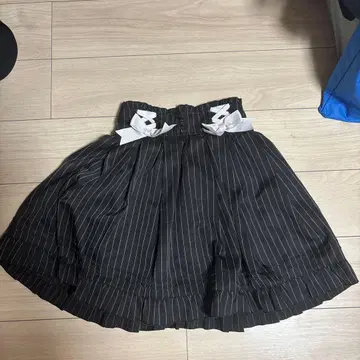 Secret Honey 레이스업 핀턱 프릴 스커트 블랙