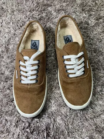 VANS 코듀로이 브라운 스니커즈