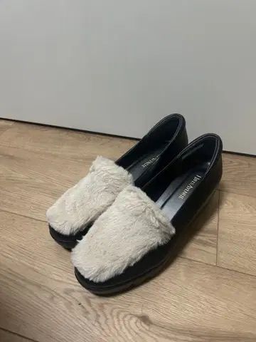 [ 새상품급! 힐즈아베뉴 ] 퍼 로퍼