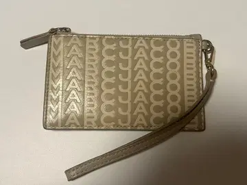 마크제이콥스 프래그먼트 케이스