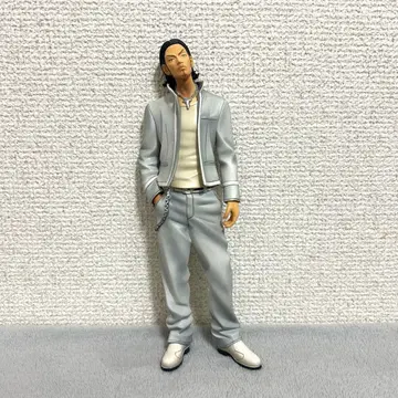 크로우즈 ZERO II 나루미 타이거 피규어