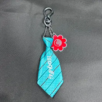 하츠네 미쿠 Blooming 넥타이 백참 키링
