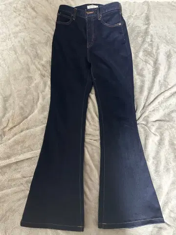 MOUSSY 다크 블루 플레어 데님