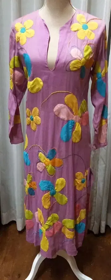 ANTIK BATIK 핸드 자수 핑크 원피스