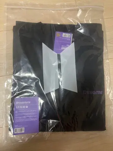 DYNAMITE T셔츠 S 사이즈 블랙