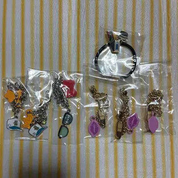 명탐정 코난 체인 키링과 머리끈 세트