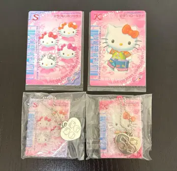 헬로키티 러브앤베리 시크릿 참 카드