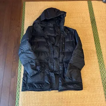 COMME CA ISM 후드 부착 다운 자켓 블랙