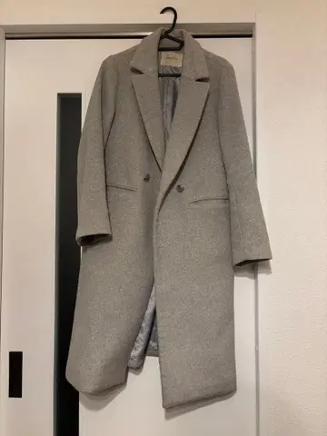 그레이 더블 브레스트 체스터 코트