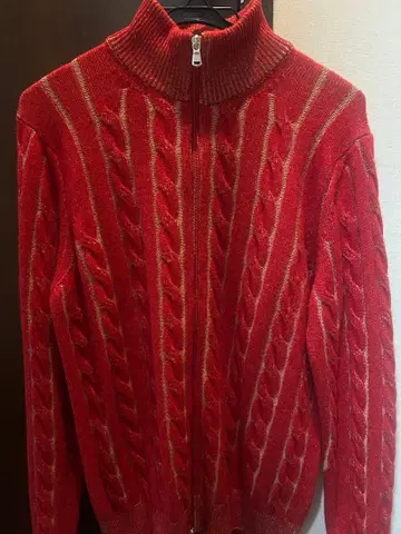PRANDI 빨간색 케이블 짜임 울 스웨터