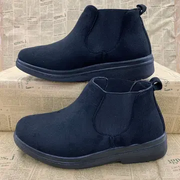 새상품 남성용 25.5cm 경량 발수 페이크 스웨이드 부츠 블랙 1380