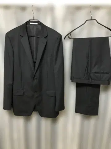 CK 블랙 스트라이프 비즈니스 정장