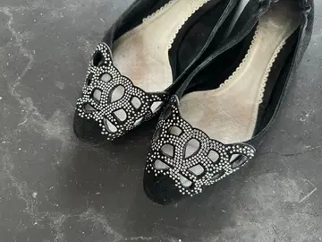 EMPORIO ARMANI의 세련된 플랫 펌프스 사이즈 39