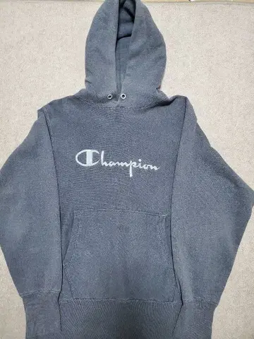 흑먹색 90s 자수 택 Champion 리버스 위브 후드티 M