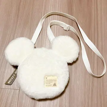 디즈니 크리스마스 2025 미키 숄더백 화이트