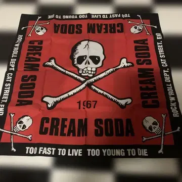 크림 소다 반다나