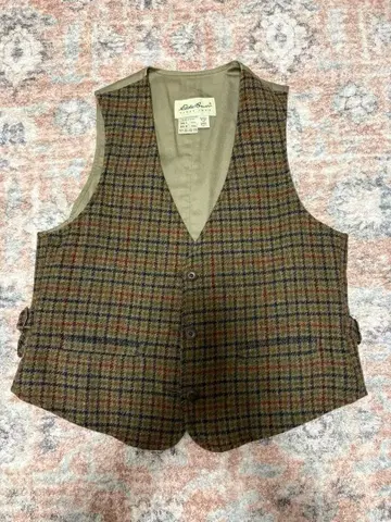 Eddie Bauer 체크 무늬 울 베스트 XS