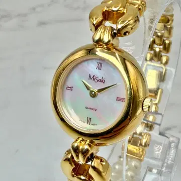 [ 새상품 배터리 ] 미사키 QZ 화이트 쉘 다이얼 라운드 로만 2연 펄