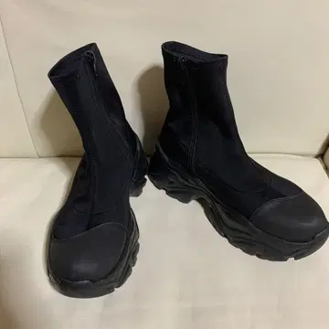 JEANASIS 통굽 스트레치 스니커즈 부츠