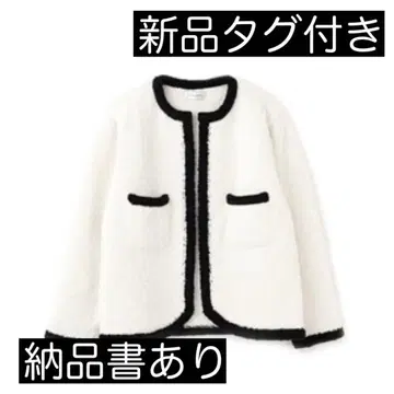 미사용 새상품 택 포함 카시우에어 프렌치 자켓 야다 아키코 착용