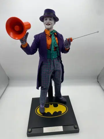 핫토이즈 배트맨 조커 1989 잭 니콜슨 상자 없음