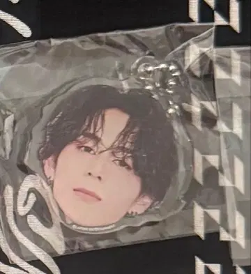 [ 최저가 ] INI 캡슐 토이 얼굴 아크릴 키링 니시 히로토